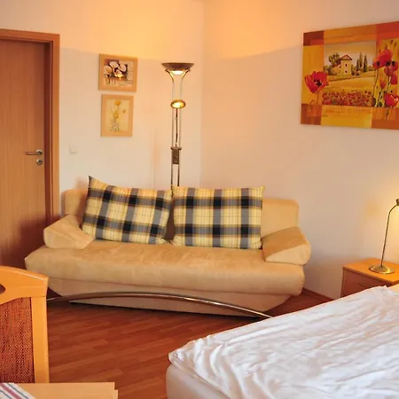 Landhaus Hotel 3*