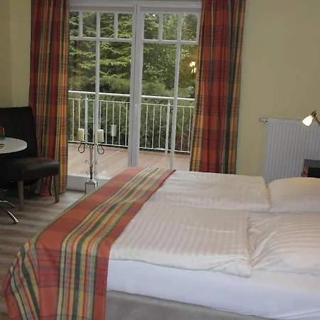 Landhaus Hotel 3*