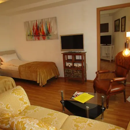 Landhaus Hotel 3*